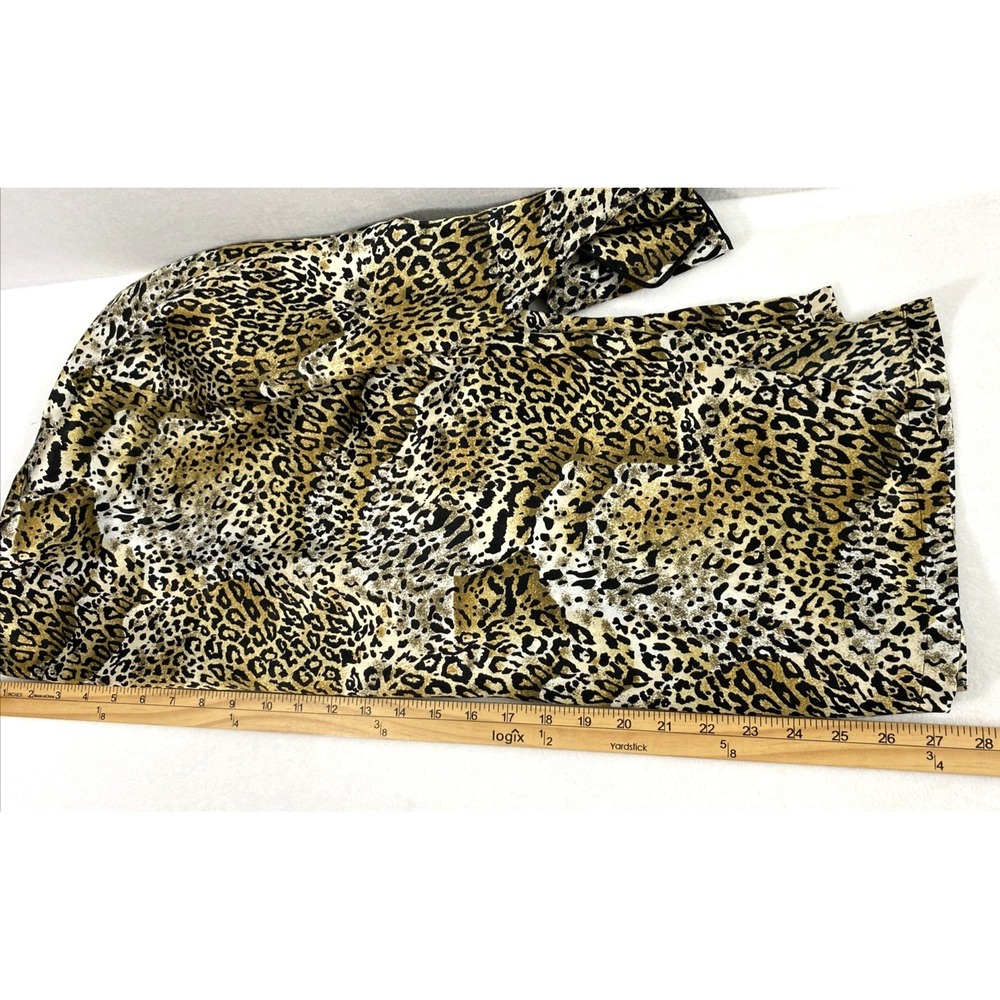 Secret‎ Treasures Pajama Set Womens Medium Satin Animal Print Top Black Bottoms - Picture 8 of 15